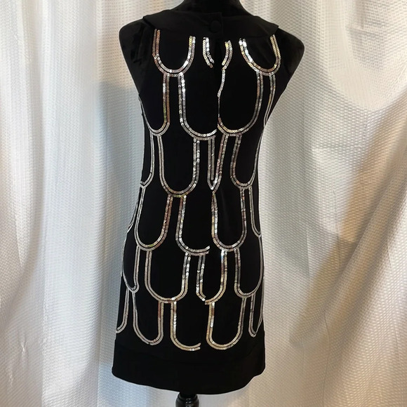 B.Smart black and silver sequined sleeveless dress size 1/2 - Picture 3 of 7